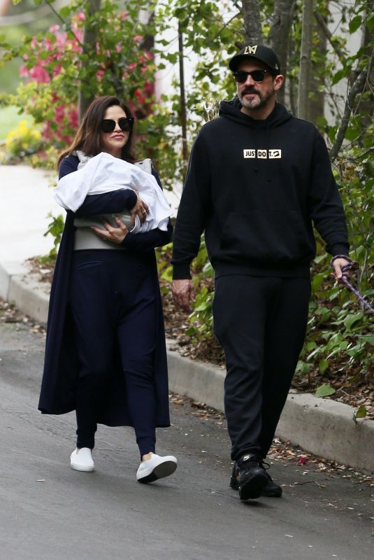 JENNA DEWAN and Steve Kazee Out in Sherman Oaks 03/20/2020