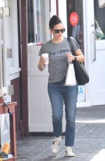 JENNIFER GARNER in Jeans Out in Brentwood 03/06/2020