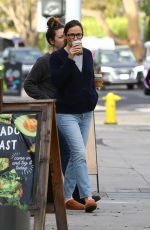 JENNIFER GARNER Out and About in Brentwood 03/11/2020