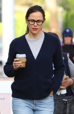 JENNIFER GARNER Out and About in Brentwood 03/11/2020