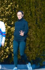 JENNIFER GARNER Out Hiking in Pacific Palisades 03/26/2020