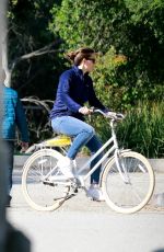 JENNIFER GARNER Out in Brentwood 03/29/2020