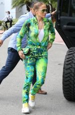 JENNIFER LOPEZ Out for Brunch in Miami 03/01/2020