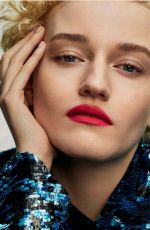 JULIA GARNER in S Moda Magazine, APril 2020