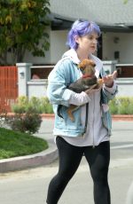 KELLY OSBOURNE Leaves Her Brother