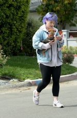 KELLY OSBOURNE Leaves Her Brother