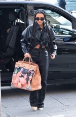 KIM KARDASHIAN Out and About in Paris 03/03/2020