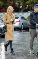 KIMBERLY STEWART and Jesse Shapira Shopping at Bristol Farms in Beverly Hills 03/12/2020
