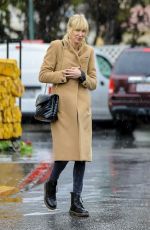 KIMBERLY STEWART and Jesse Shapira Shopping at Bristol Farms in Beverly Hills 03/12/2020