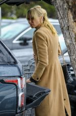 KIMBERLY STEWART and Jesse Shapira Shopping at Bristol Farms in Beverly Hills 03/12/2020