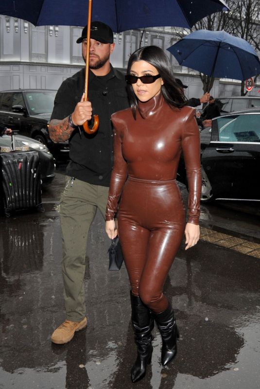 KOURTNEY KARDASHIAN Leaves Kanye West’s Sunday Service at Theatre des Bouffes du Nord in Paris 03/01/2020