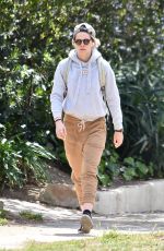 KRISTEN STEWART Out Hiking in Los Feliz 03/08/2020