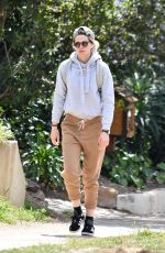 KRISTEN STEWART Out Hiking in Los Feliz 03/08/2020