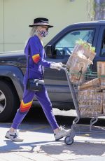 LAETICIA HALLYDAY Out Shopping in Los Angeles 03/27/2020