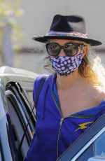 LAETICIA HALLYDAY Wears a Mask at Grocery Store in Brentwood 03/27/2020