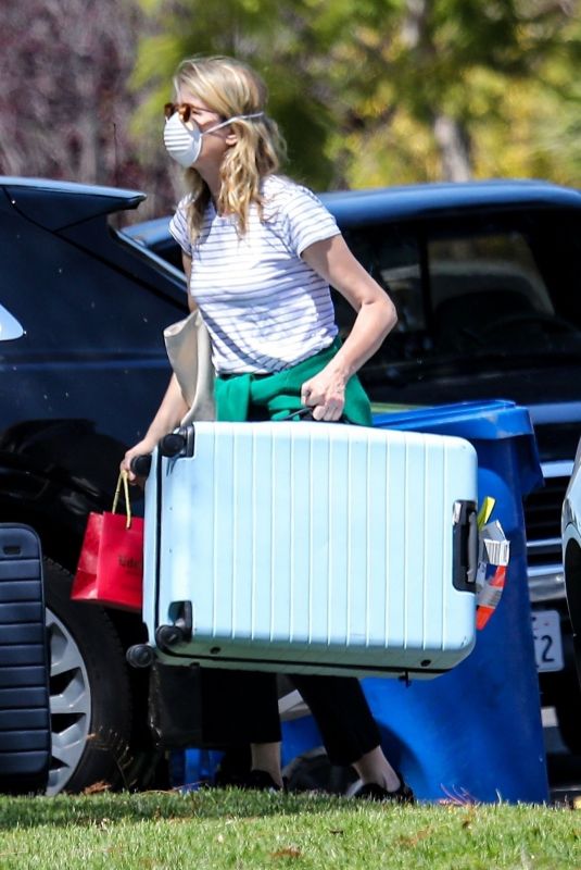 LAURA DERN Wearing a Mask Out in Los Angeles 03/30/2020