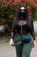 LAUREN GOODGER Wears Face Mask Out in Essex 03/20/2020