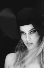 MARGOT ROBBIE in V Magazine, Spring 2020