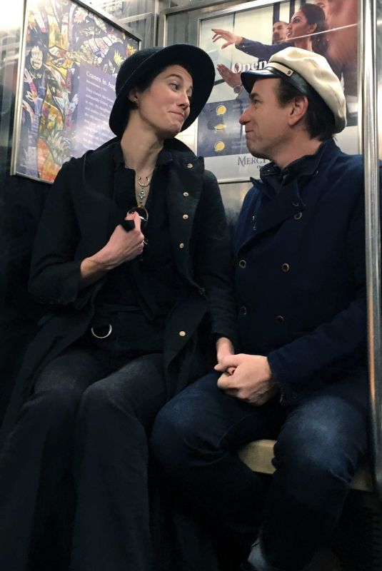 MARY ELIZABETH WINSTEAD and Ewan McGregor Riding Subway in New York 03/07/2020