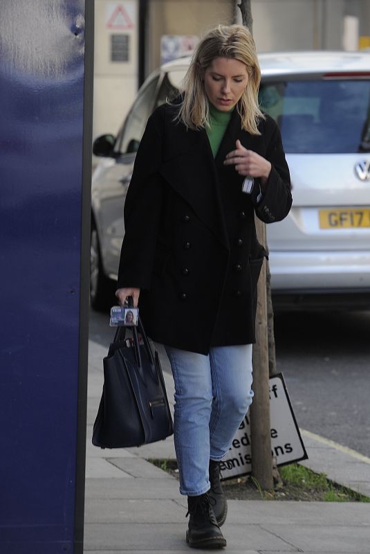 MOLLIE KING Leaves BBC Radio Studios in Harrow 03/21/2020