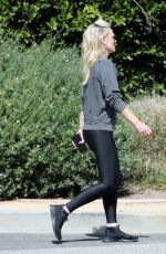 MOLLY SIMS Out in Brentwood 03/28/2020