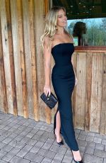 NATASHA OAKLEY - Instagram Photos, March 2020