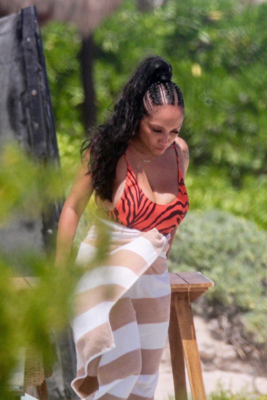 NIA GUZMAN in Swimsuit at a Beach in Tulum 03/20/2020