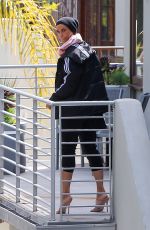 NICOLE MURPHY Wearing a Face Mask Out Shopping in Los Angeles 03/30/2020