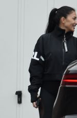 NICOLE SCHERZINGER Leaves a Personal Training Session in London 03/25/2020