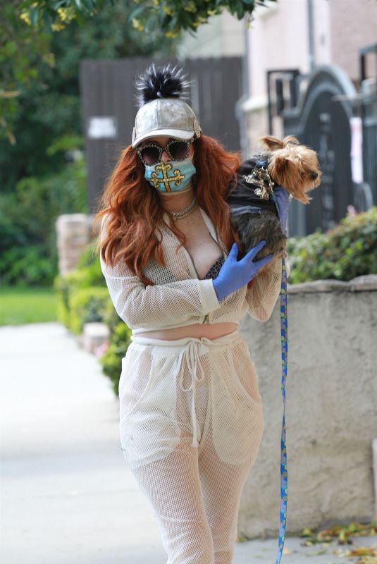 PHOEBE PRICE Out and About in Studio City 03/29/2020