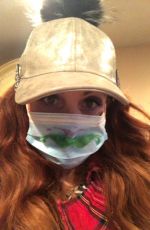 PHOEBE PRICE Wears a Mask as She Poses for Photos 03/21/2020