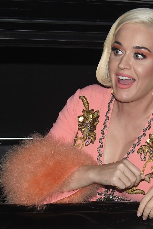 Pregnant KATY PERRY Out in Melbourne 03/10/2020