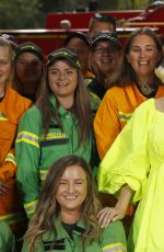 Pregnant KATY PERRY Perfors on Concert for Firefighters and Bushfire Victims in Bright 03/11/2020