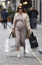 Pregnant MILLIE MACKINTOSH Out Shopping in London 03/12/2020