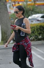 Pregnant NIKKI BELLA Shopping at Whole Foods in Sherman Oaks 03/11/2020