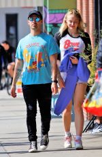 Pregnant SOPHIE TURNER and Joe Jonas Out for Lunch in Studio City 03/06/2020