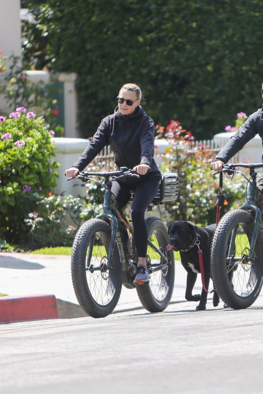 ROBIN WRIGHT and Clement Giraudet Out Riding Bikes in Los Angeles 03/28/2020