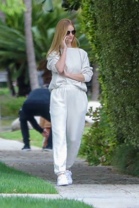 ROSIE HUNTINGTON-WHITELEY Out in Beverly Hills 03/17/2020