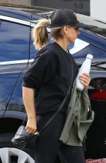 SARAH MICHELLE GELLAR Arrives at a Gym in Brentwood 03/11/2020