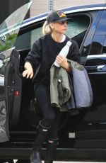 SARAH MICHELLE GELLAR Arrives at a Gym in Brentwood 03/11/2020