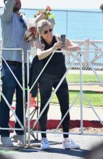 SARAH MICHELLE GELLAR at Los Angeles Marathon in Santa Monica 03/08/2020