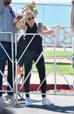 SARAH MICHELLE GELLAR at Los Angeles Marathon in Santa Monica 03/08/2020