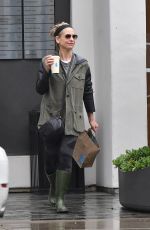 SARAH MICHELLE GELLAR Out for Coffee in Brentwood 03/14/2020