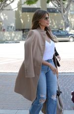 SOFIA VERGARA Arrives at America