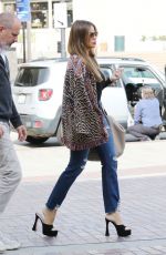 SOFIA VERGARA Arrives at America