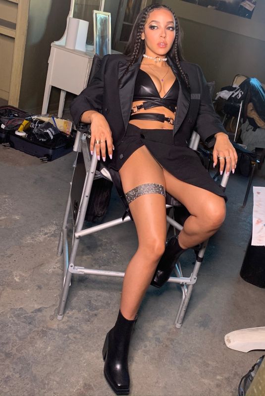 TINASHE - Instagram Photos 03/13/2020