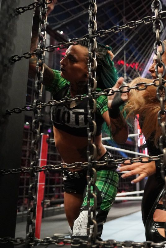 WWE - Elimination Chamber 2020