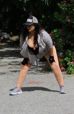 ALICE AMTER Workout at Fryman Canyon in Studio City 04/19/2020