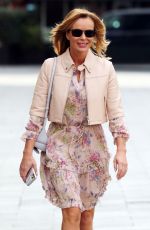 AMANDA HOLDEN Leaves Heart Radio in London 04/08/2020