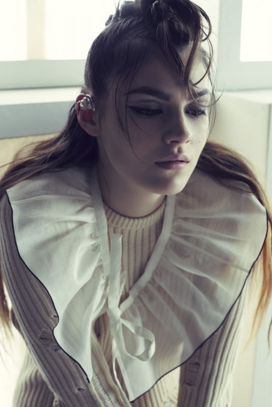AMBER ANDERSON for Elle Magazine, UK 2012